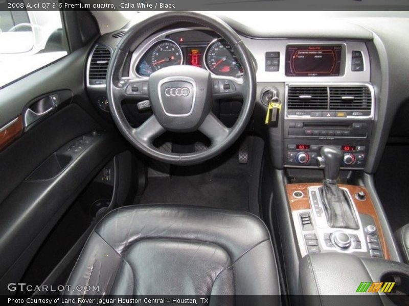 Calla White / Black 2008 Audi Q7 3.6 Premium quattro