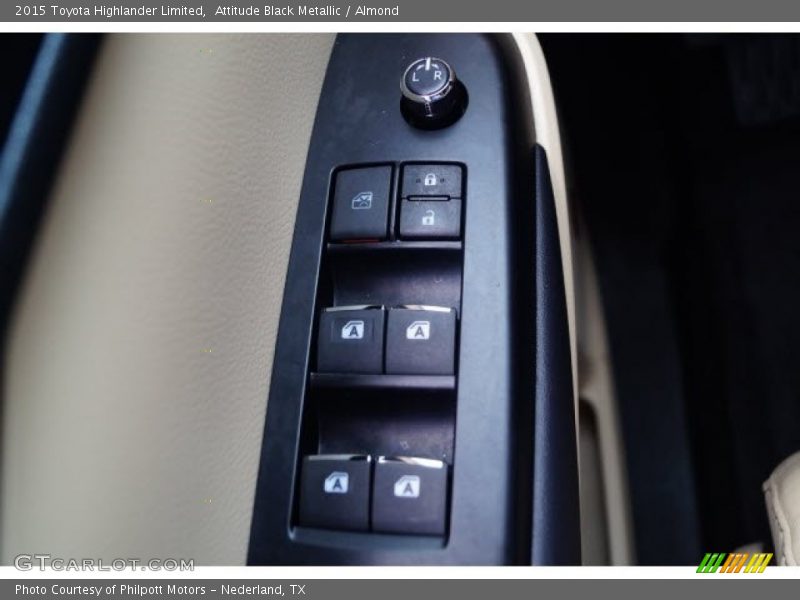 Attitude Black Metallic / Almond 2015 Toyota Highlander Limited