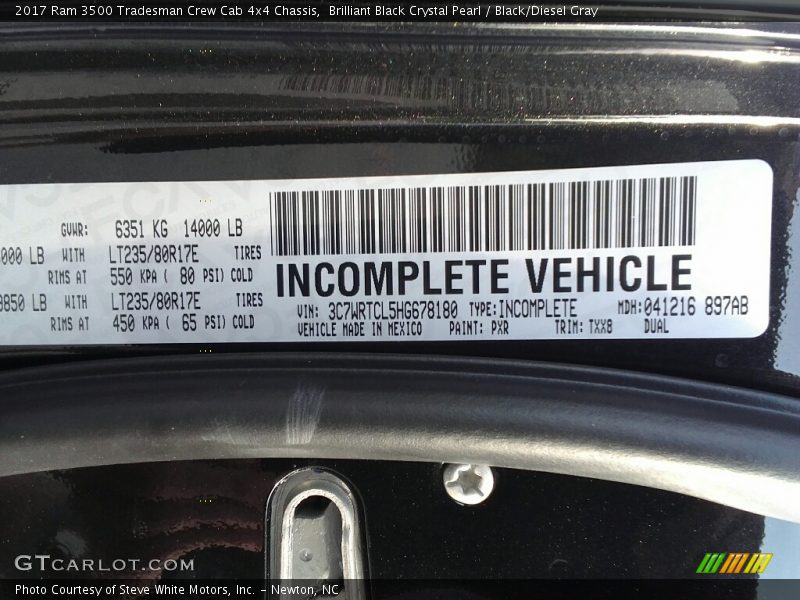 Brilliant Black Crystal Pearl / Black/Diesel Gray 2017 Ram 3500 Tradesman Crew Cab 4x4 Chassis