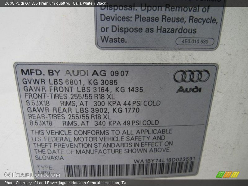 Calla White / Black 2008 Audi Q7 3.6 Premium quattro