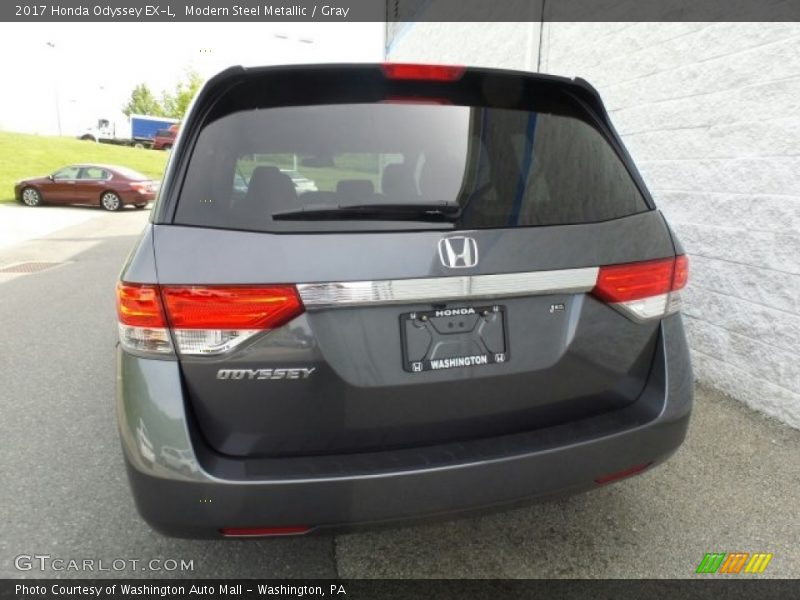 Modern Steel Metallic / Gray 2017 Honda Odyssey EX-L