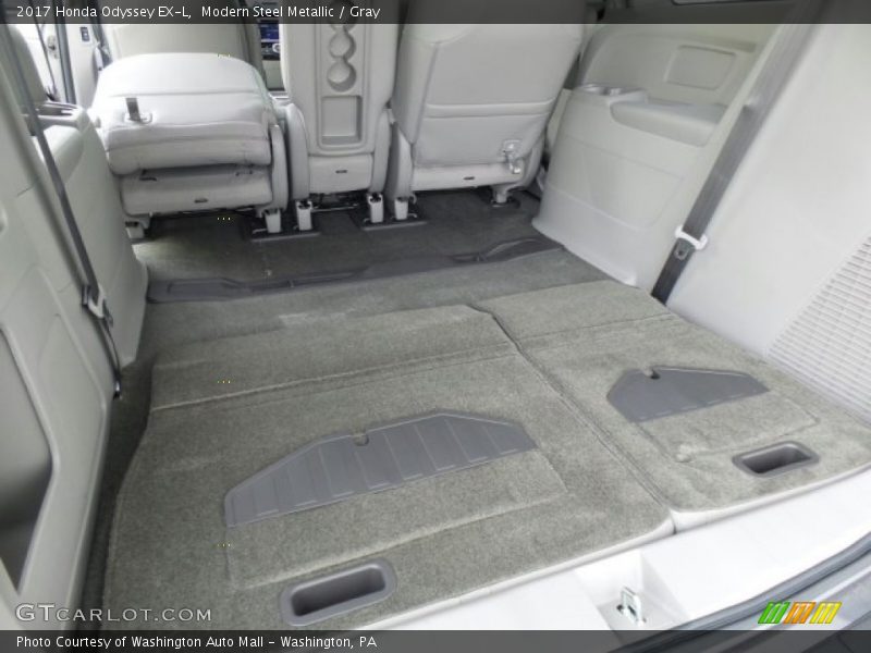 Modern Steel Metallic / Gray 2017 Honda Odyssey EX-L