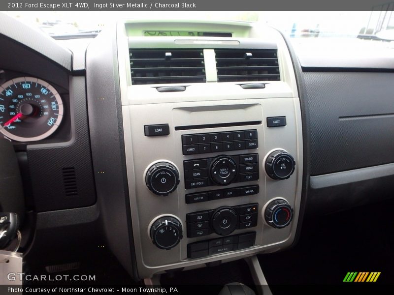Ingot Silver Metallic / Charcoal Black 2012 Ford Escape XLT 4WD