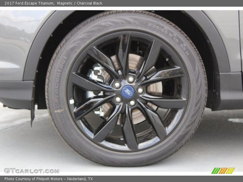 Magnetic / Charcoal Black 2017 Ford Escape Titanium