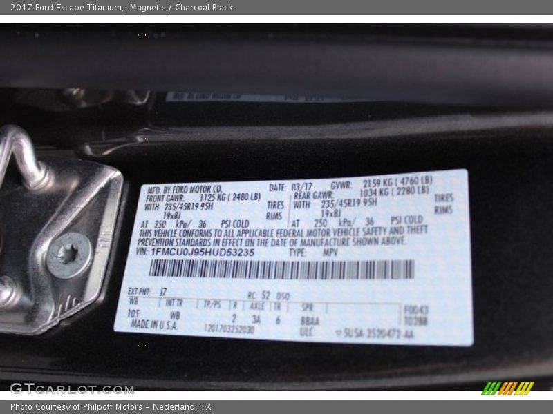Magnetic / Charcoal Black 2017 Ford Escape Titanium