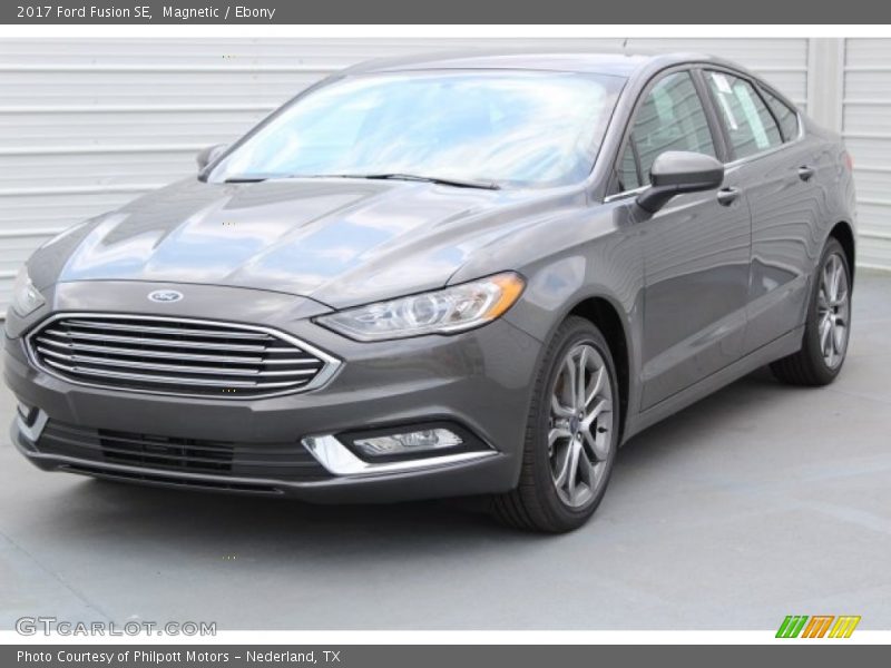 Magnetic / Ebony 2017 Ford Fusion SE