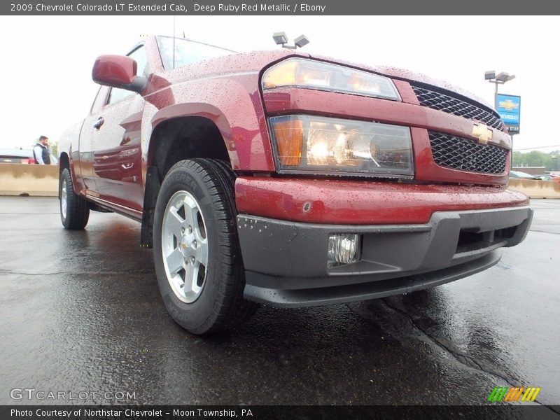 Deep Ruby Red Metallic / Ebony 2009 Chevrolet Colorado LT Extended Cab