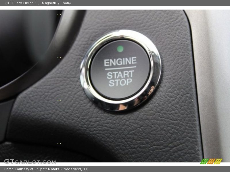 Magnetic / Ebony 2017 Ford Fusion SE