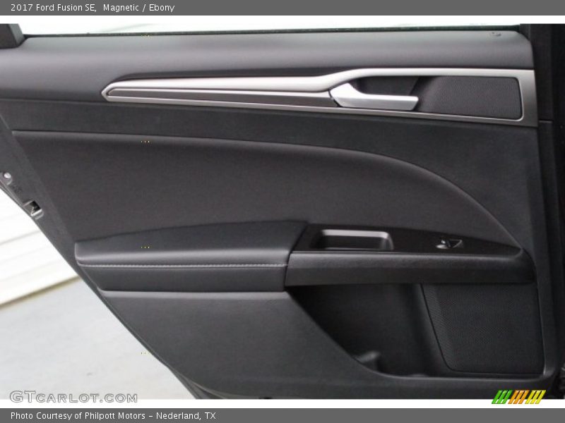 Magnetic / Ebony 2017 Ford Fusion SE