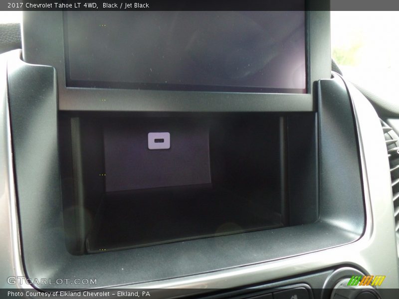 Black / Jet Black 2017 Chevrolet Tahoe LT 4WD