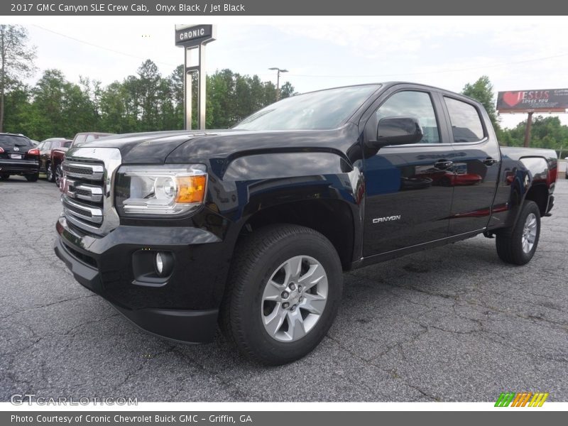 Onyx Black / Jet Black 2017 GMC Canyon SLE Crew Cab