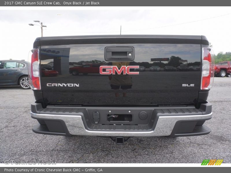 Onyx Black / Jet Black 2017 GMC Canyon SLE Crew Cab