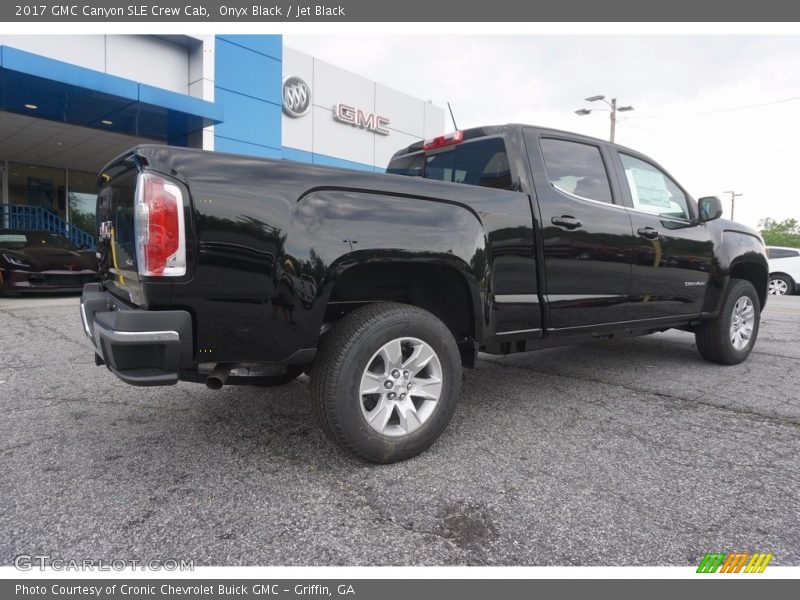 Onyx Black / Jet Black 2017 GMC Canyon SLE Crew Cab