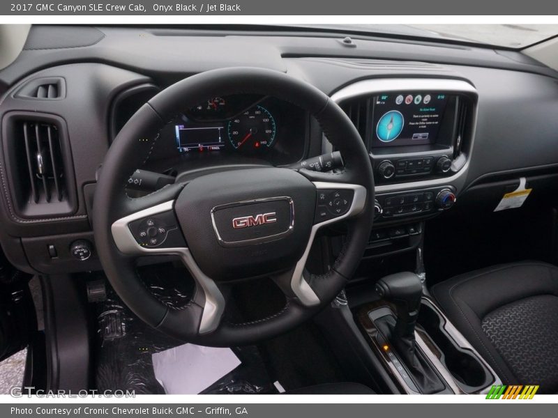 Onyx Black / Jet Black 2017 GMC Canyon SLE Crew Cab