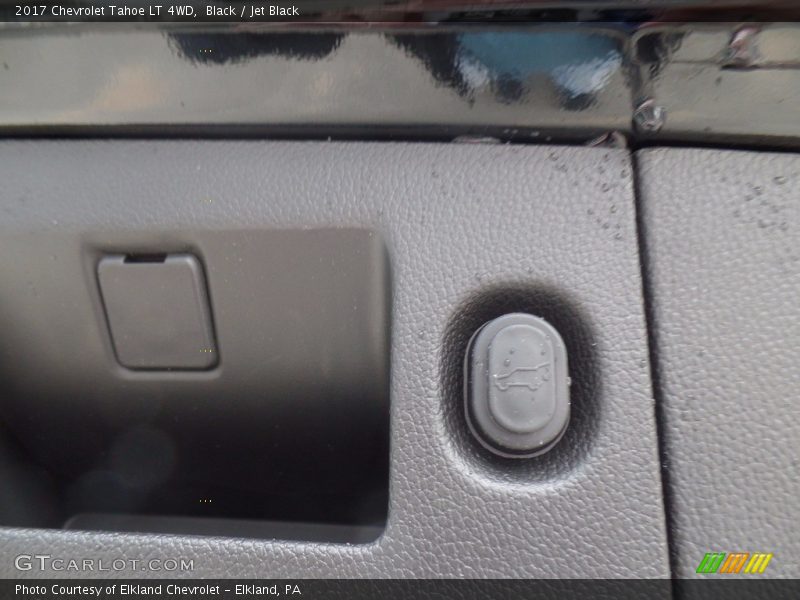Black / Jet Black 2017 Chevrolet Tahoe LT 4WD