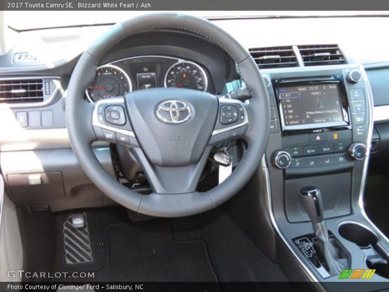 Blizzard White Pearl / Ash 2017 Toyota Camry SE