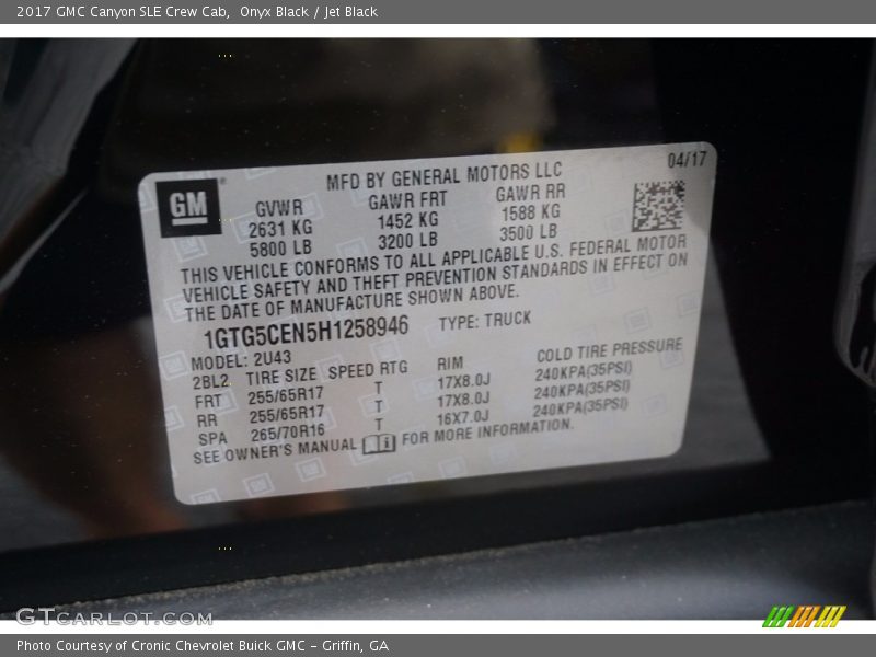 Onyx Black / Jet Black 2017 GMC Canyon SLE Crew Cab