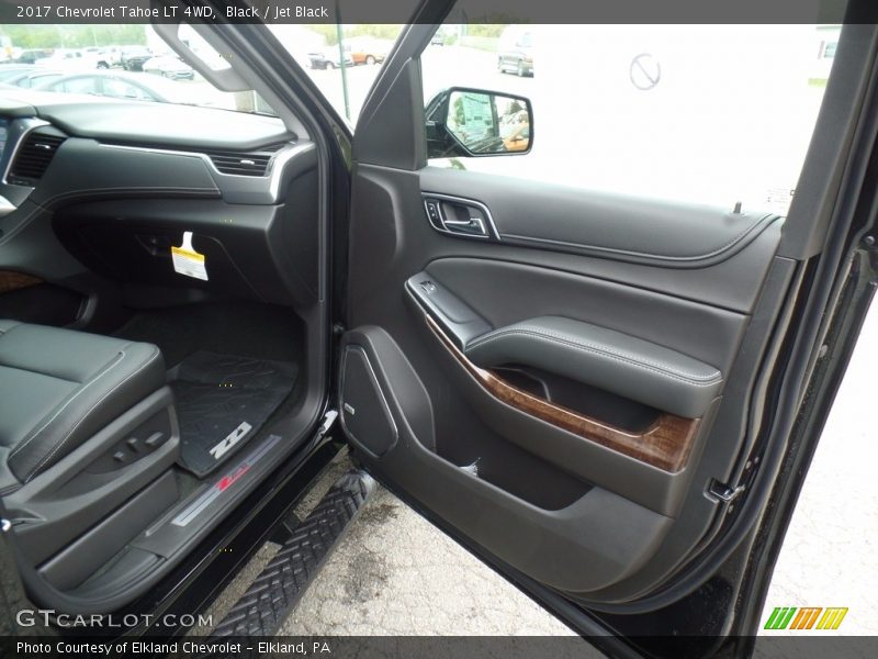 Black / Jet Black 2017 Chevrolet Tahoe LT 4WD