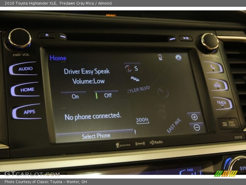 Predawn Gray Mica / Almond 2016 Toyota Highlander XLE