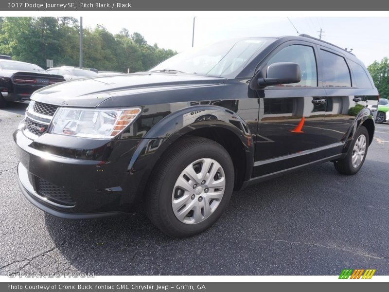 Pitch Black / Black 2017 Dodge Journey SE
