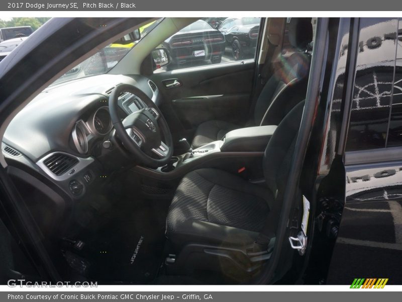 Pitch Black / Black 2017 Dodge Journey SE