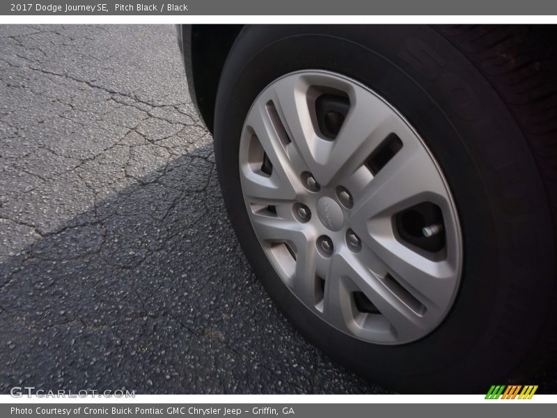 Pitch Black / Black 2017 Dodge Journey SE