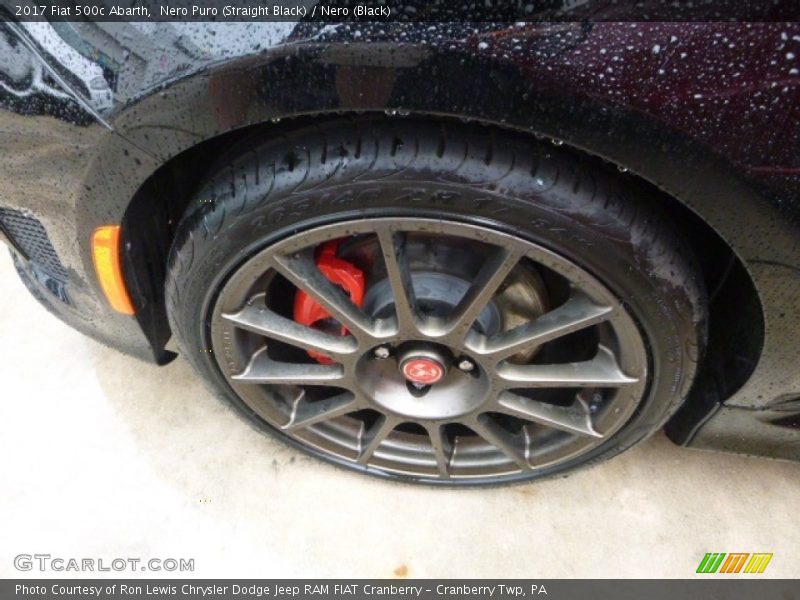 Nero Puro (Straight Black) / Nero (Black) 2017 Fiat 500c Abarth