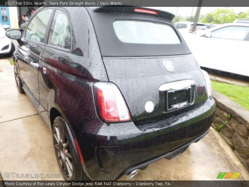 Nero Puro (Straight Black) / Nero (Black) 2017 Fiat 500c Abarth