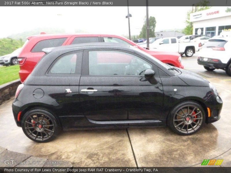 Nero Puro (Straight Black) / Nero (Black) 2017 Fiat 500c Abarth