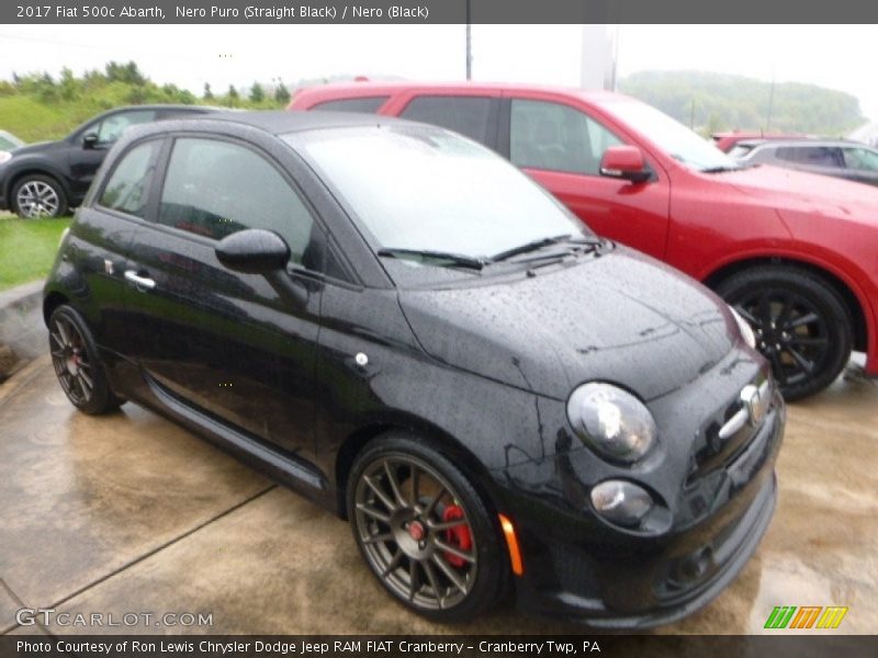 Nero Puro (Straight Black) / Nero (Black) 2017 Fiat 500c Abarth