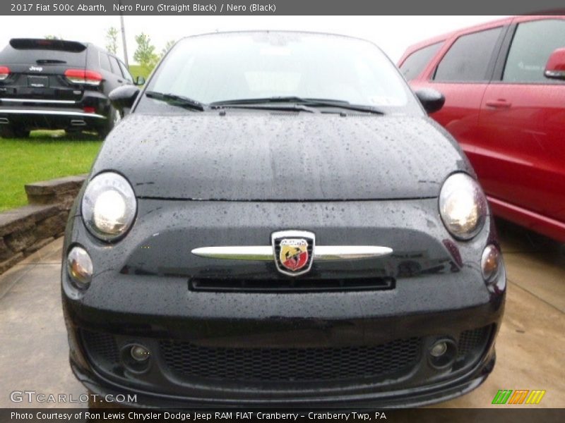 Nero Puro (Straight Black) / Nero (Black) 2017 Fiat 500c Abarth