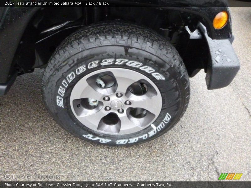 Black / Black 2017 Jeep Wrangler Unlimited Sahara 4x4
