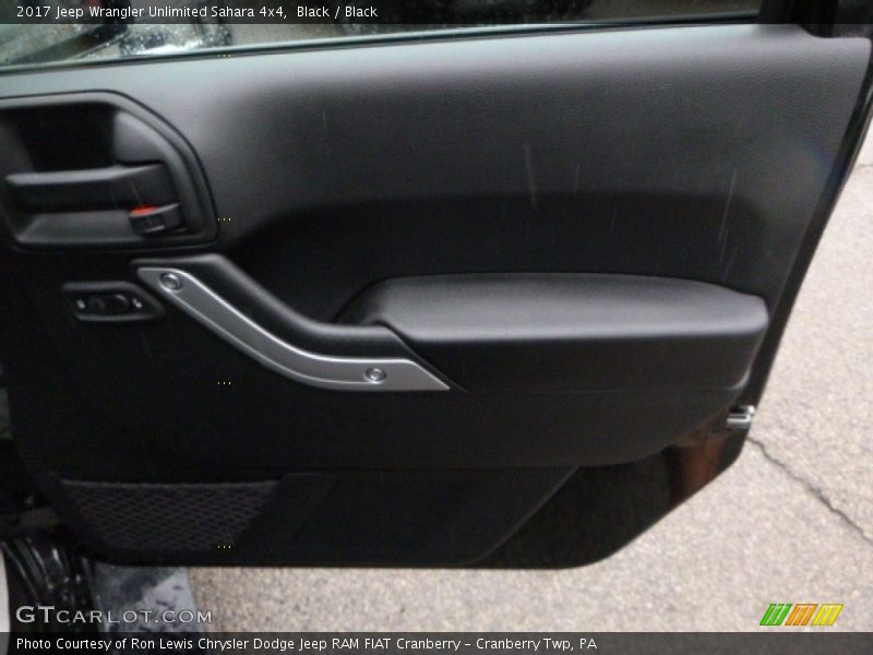 Black / Black 2017 Jeep Wrangler Unlimited Sahara 4x4