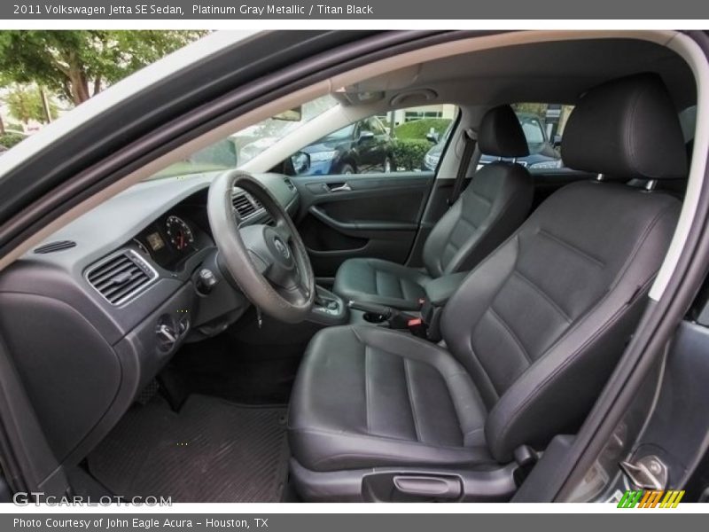 Platinum Gray Metallic / Titan Black 2011 Volkswagen Jetta SE Sedan