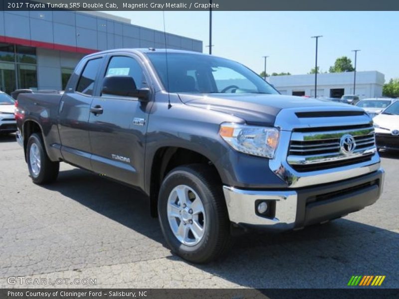 Magnetic Gray Metallic / Graphite 2017 Toyota Tundra SR5 Double Cab