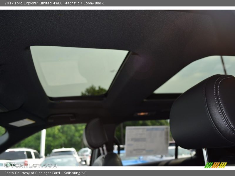 Magnetic / Ebony Black 2017 Ford Explorer Limited 4WD