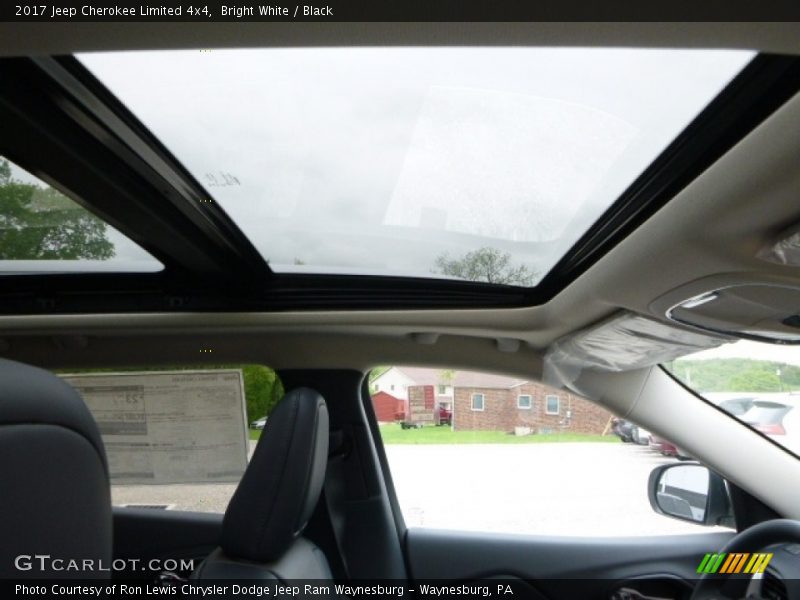 Bright White / Black 2017 Jeep Cherokee Limited 4x4