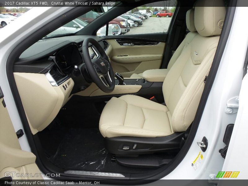 Crystal White Tricoat / Sahara Beige 2017 Cadillac XT5 FWD