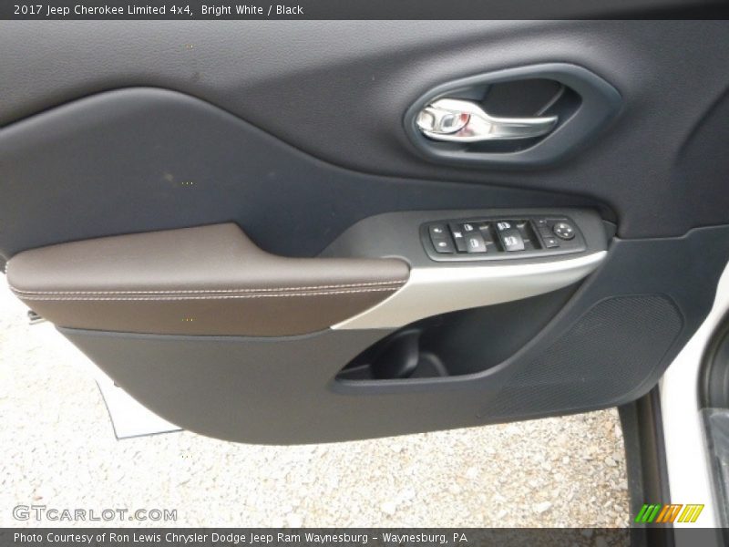 Bright White / Black 2017 Jeep Cherokee Limited 4x4