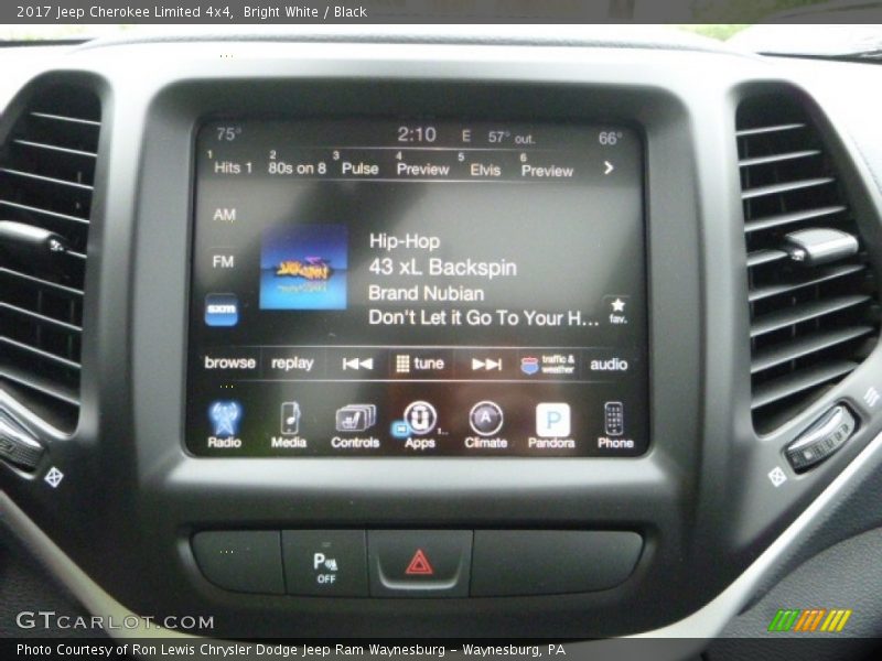 Bright White / Black 2017 Jeep Cherokee Limited 4x4