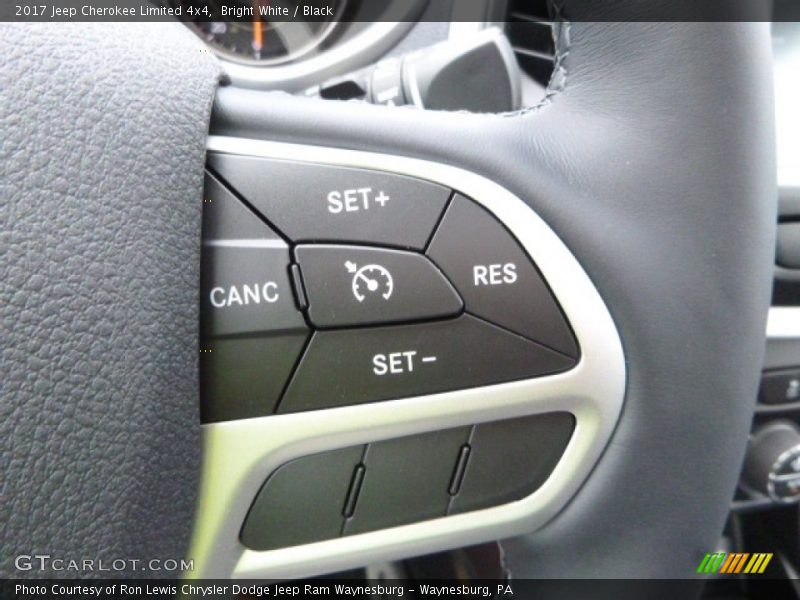 Bright White / Black 2017 Jeep Cherokee Limited 4x4