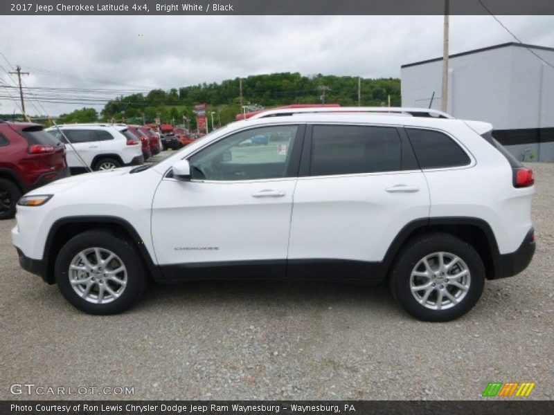 Bright White / Black 2017 Jeep Cherokee Latitude 4x4