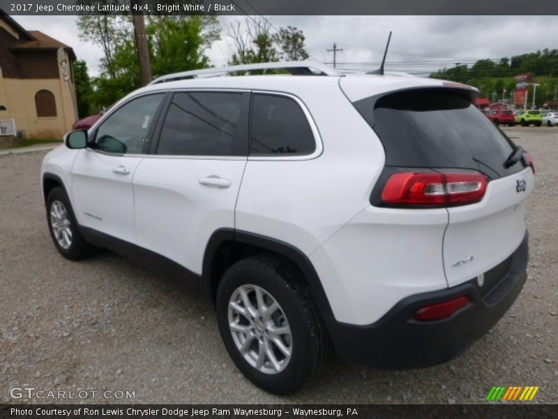 Bright White / Black 2017 Jeep Cherokee Latitude 4x4