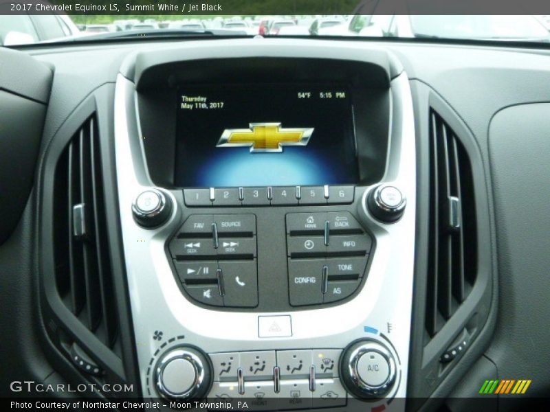 Summit White / Jet Black 2017 Chevrolet Equinox LS