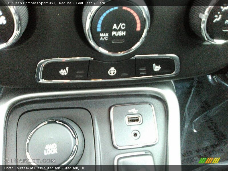 Redline 2 Coat Pearl / Black 2017 Jeep Compass Sport 4x4