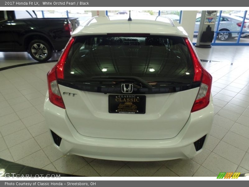 White Orchid Pearl / Black 2017 Honda Fit LX