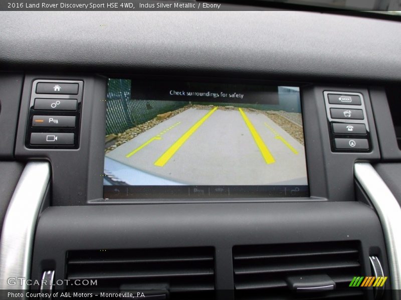 Indus Silver Metallic / Ebony 2016 Land Rover Discovery Sport HSE 4WD
