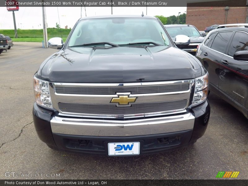 Black / Dark Titanium Gray 2007 Chevrolet Silverado 1500 Work Truck Regular Cab 4x4