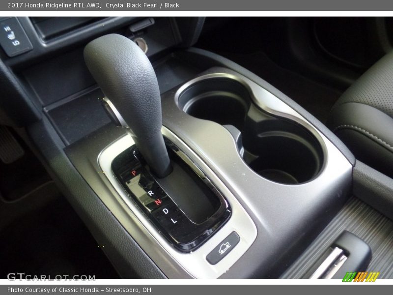 Crystal Black Pearl / Black 2017 Honda Ridgeline RTL AWD