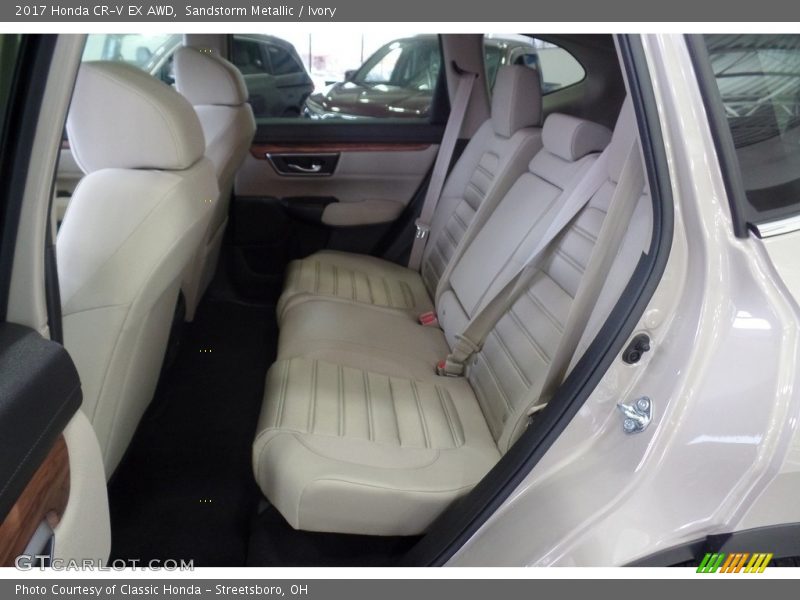 Sandstorm Metallic / Ivory 2017 Honda CR-V EX AWD